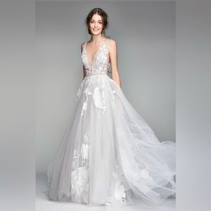 Willowby by Watters “Galatea” Wedding Dress